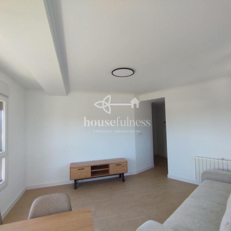 ALQUILER EN CATABOIS – A ESTRENAR – APARTAMENTO CON ASCENSOR Y GARAJE