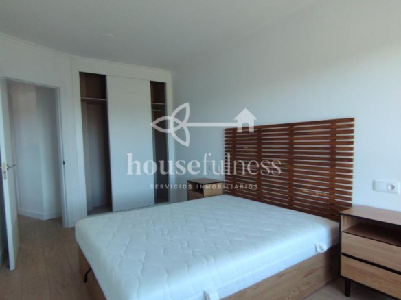 ALQUILER EN CATABOIS – A ESTRENAR – APARTAMENTO CON ASCENSOR Y GARAJE
