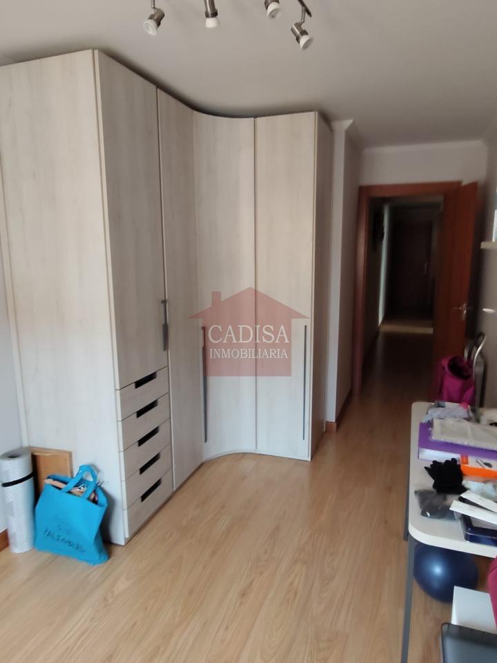 179067706152900173758_179067628522 ALQUILER DE PISO JUNTO A LA PLAZA DEL OESTE.REF:10659