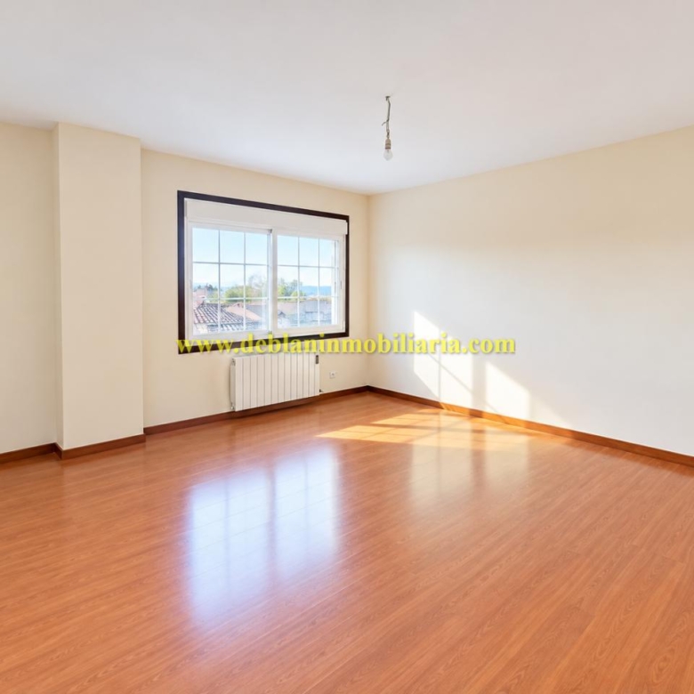 PISO AMPLIO DE 3 HABITACIONES SIN AMUEBLAR