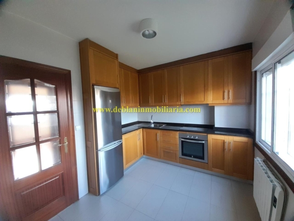 PISO AMPLIO DE 3 HABITACIONES SIN AMUEBLAR