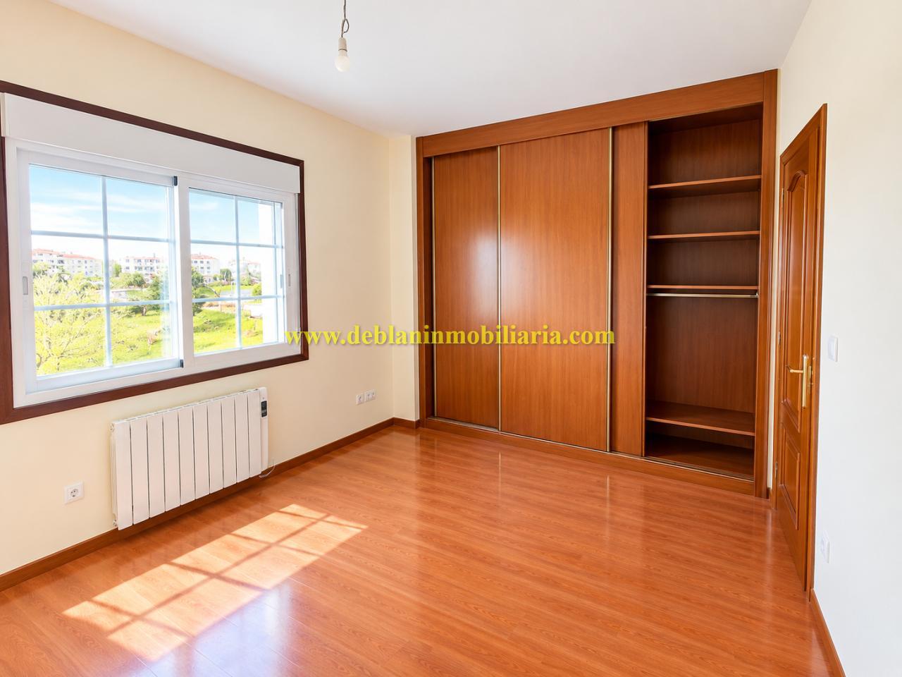 179069072228300173768_179069068243 PISO AMPLIO DE 3 HABITACIONES SIN AMUEBLAR