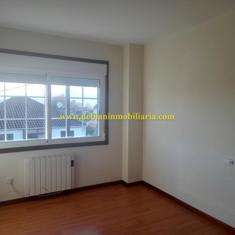 PISO AMPLIO DE 3 HABITACIONES SIN AMUEBLAR