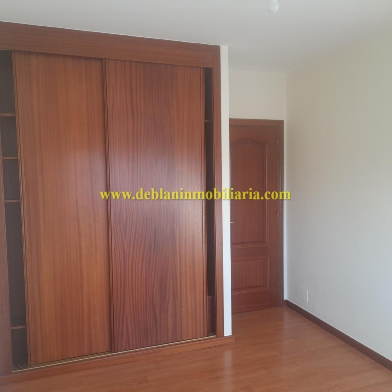 PISO AMPLIO DE 3 HABITACIONES SIN AMUEBLAR