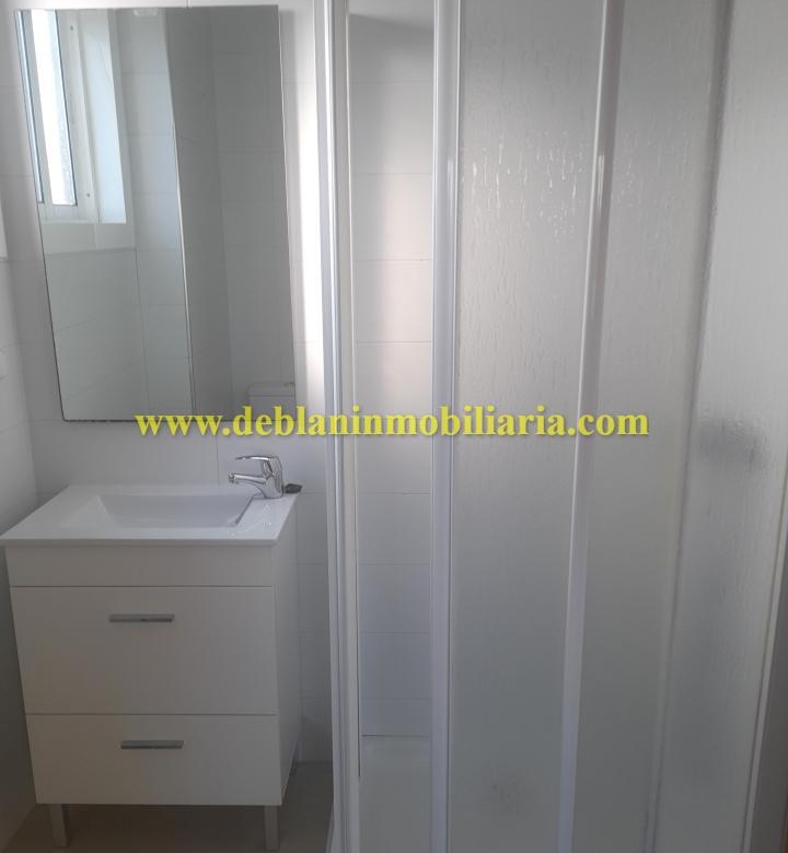 PISO AMPLIO DE 3 HABITACIONES SIN AMUEBLAR