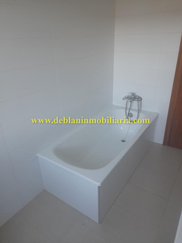 179069072513300173768_179069068261 PISO AMPLIO DE 3 HABITACIONES SIN AMUEBLAR