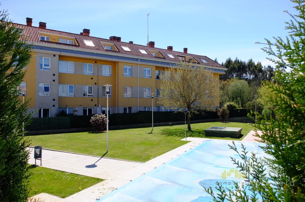 179070173941200172242_166222402433 Jardín y terraza propios de la vivienda