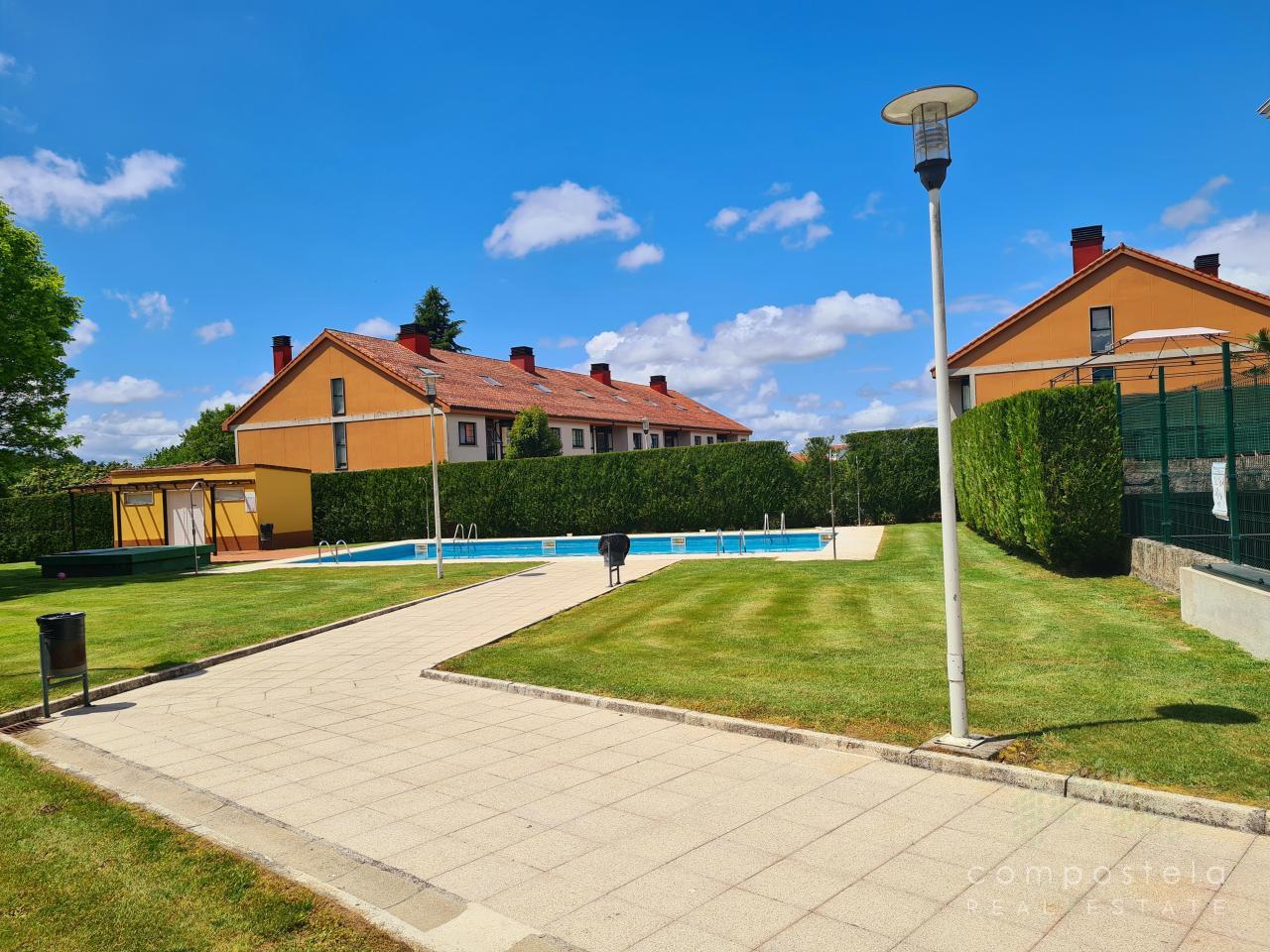 179070197331000172242_179070180456 Jardín y terraza propios de la vivienda