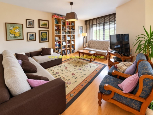 PISO DE 230m2 CON AMPLIA TERRAZA