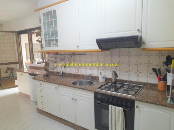PISO DE 230m2 CON AMPLIA TERRAZA