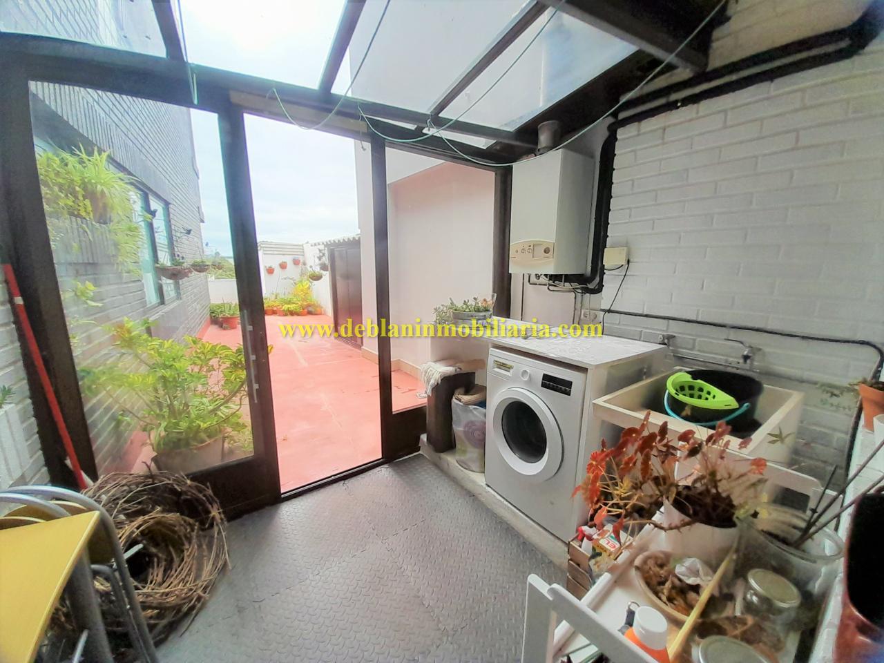 179070635305900173778_179070481460 PISO DE 230m2 CON AMPLIA TERRAZA