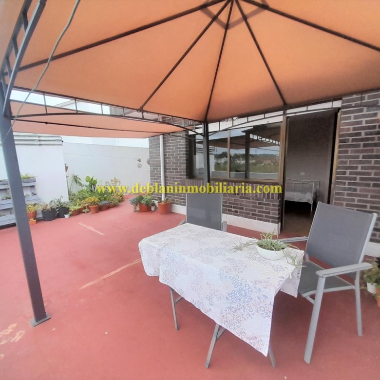 PISO DE 230m2 CON AMPLIA TERRAZA