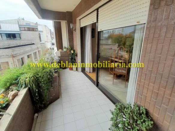 PISO DE 230m2 CON AMPLIA TERRAZA