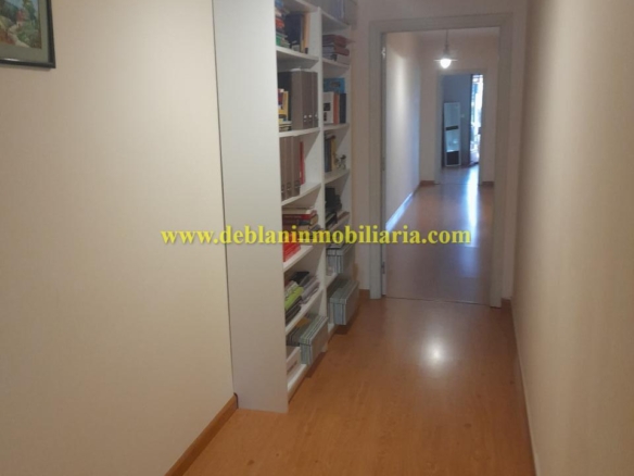 PISO DE 230m2 CON AMPLIA TERRAZA