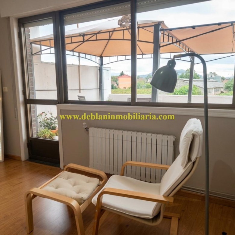 PISO DE 230m2 CON AMPLIA TERRAZA
