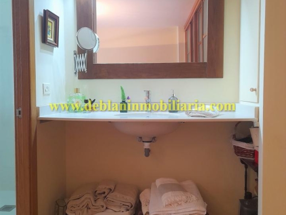 PISO DE 230m2 CON AMPLIA TERRAZA
