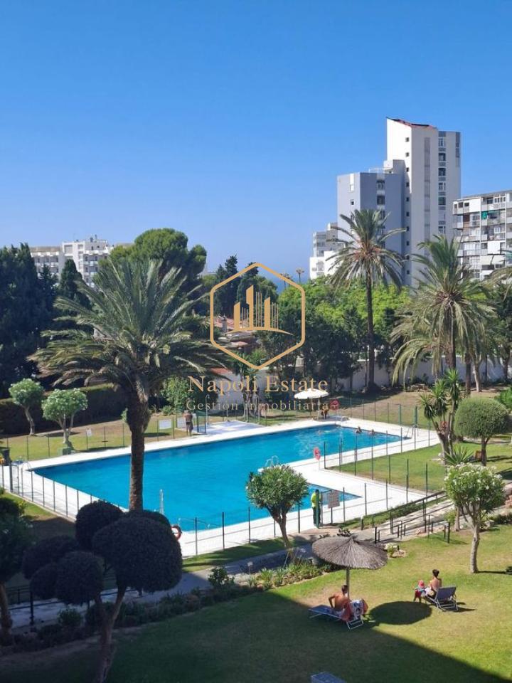 LUMINOSO APARTAMENTO EN ALQUILER – BENALMÁDENA COSTA