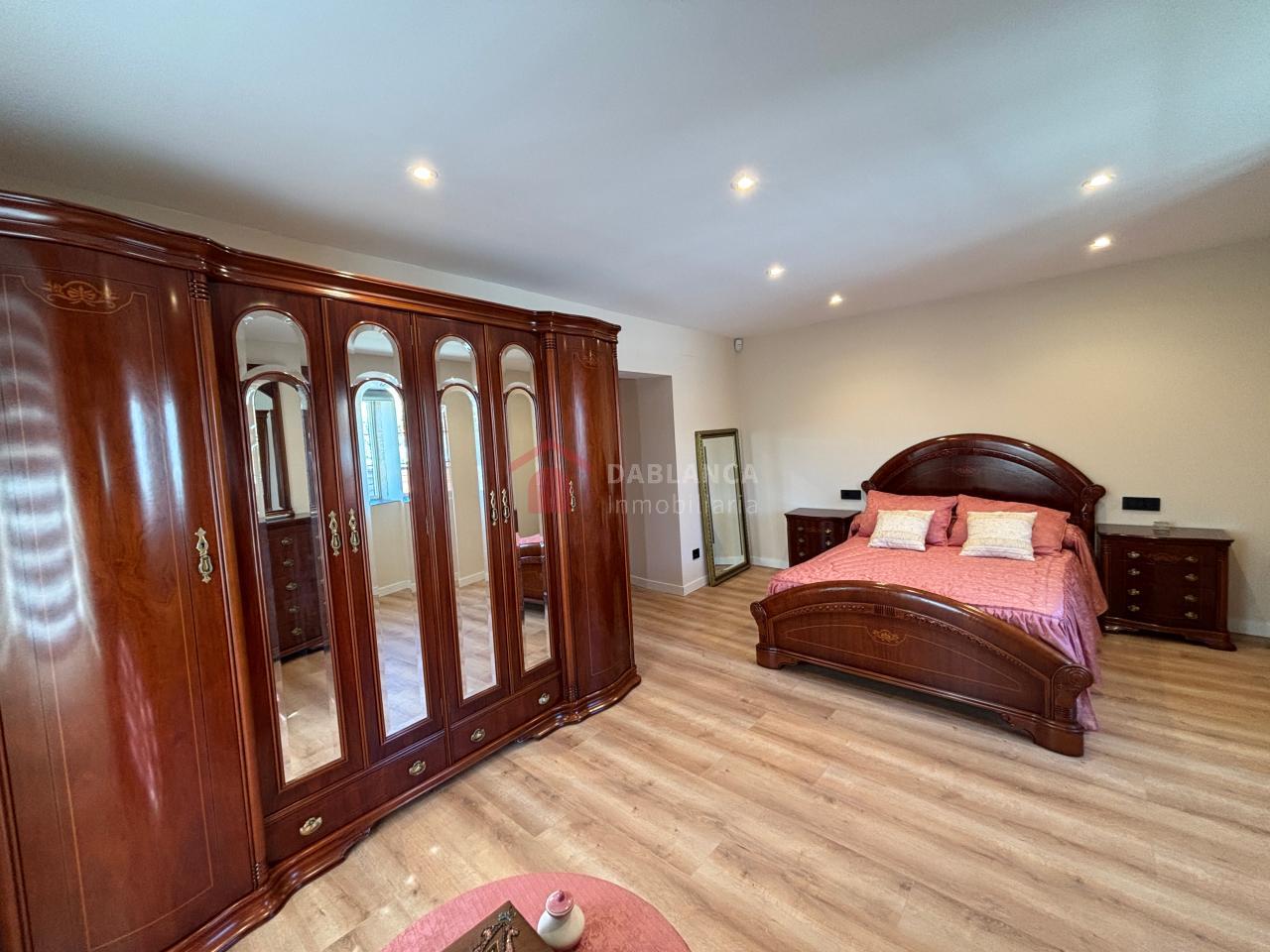 179078338021700046068_179078235894 Casa en Alquiler