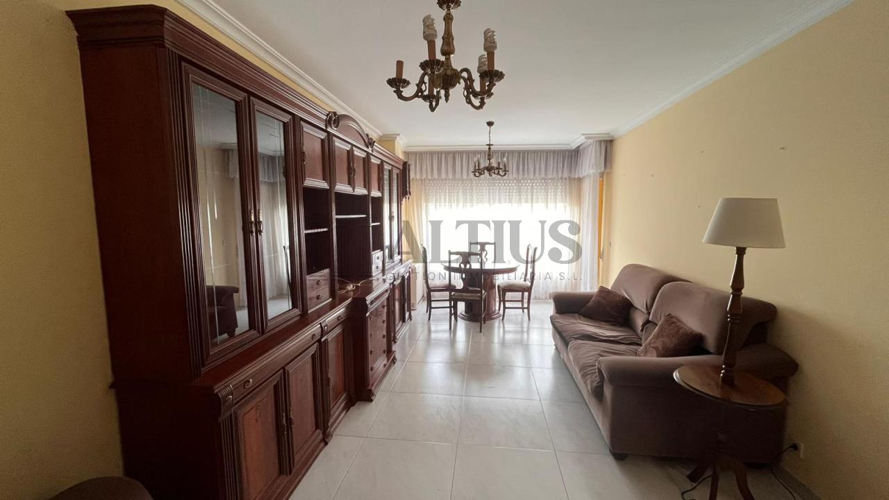 179085542862000170395_177607895498 Piso en alquiler- Av. Benito Vigo A estrada
