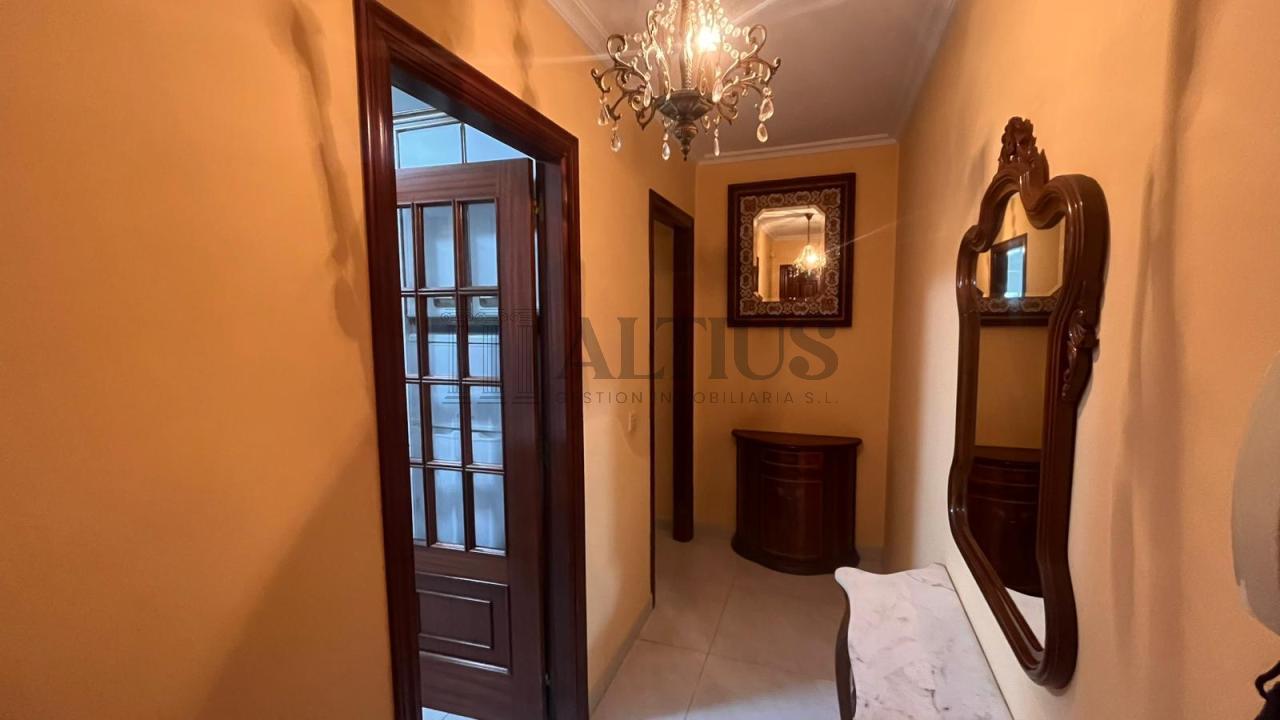 179085542915300170395_177607894855 Piso en alquiler- Av. Benito Vigo A estrada