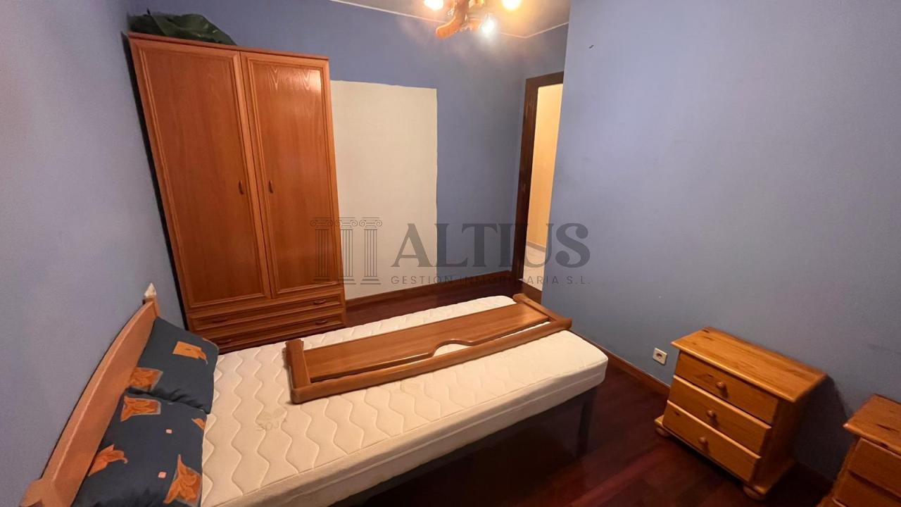179085543215700170395_177607894672 Piso en alquiler- Av. Benito Vigo A estrada