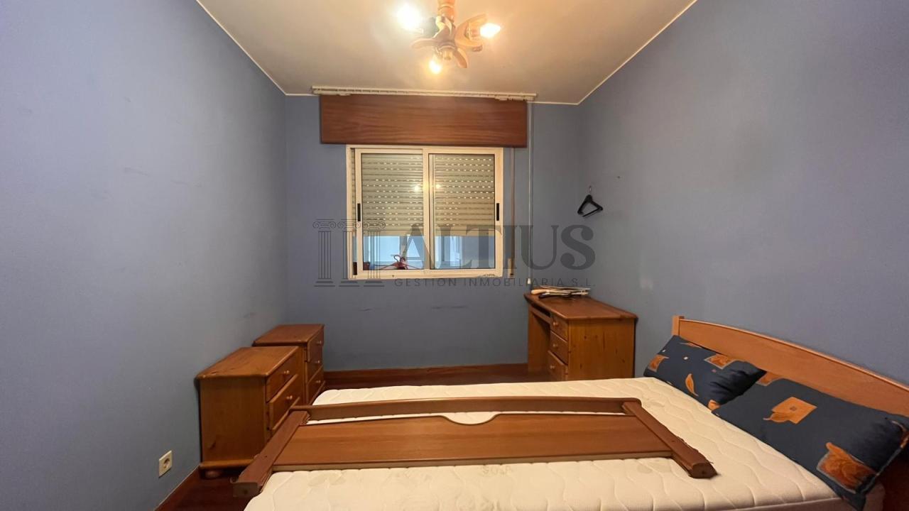 179085543352600170395_177607894735 Piso en alquiler- Av. Benito Vigo A estrada