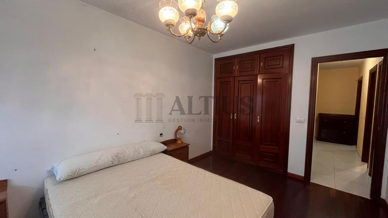 179085543503300170395_177607895560 Piso en alquiler- Av. Benito Vigo A estrada