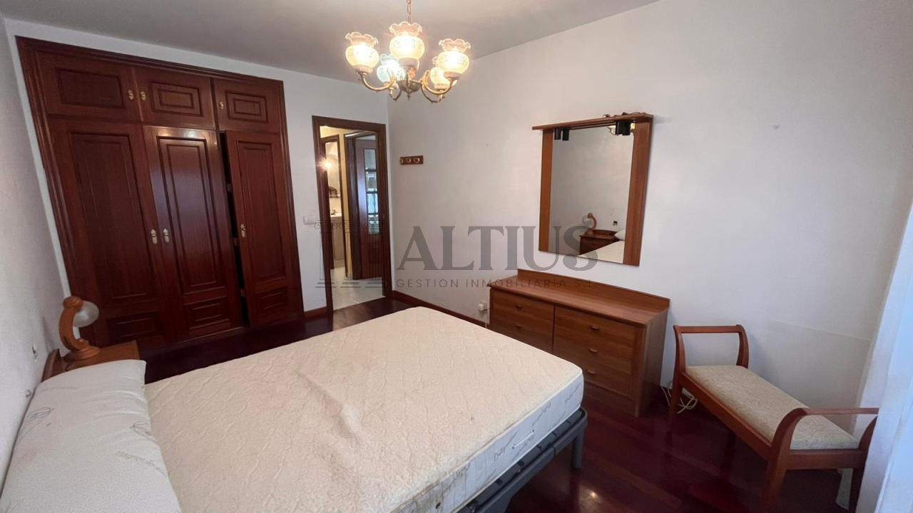 179085543538200170395_177607895117 Piso en alquiler- Av. Benito Vigo A estrada