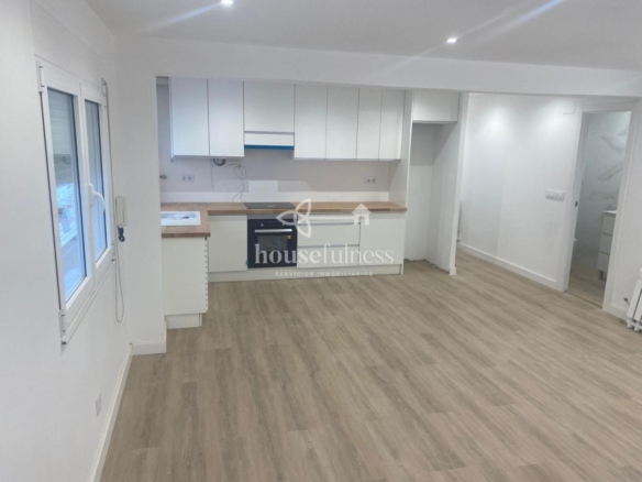 Piso reformado a estrenar en Amboage – Ferrol
