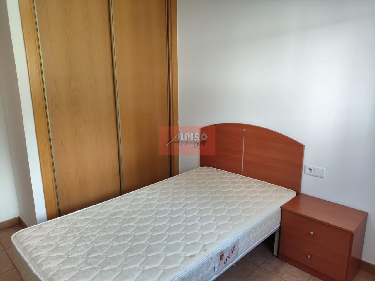 179092677366600161918_174300815669 Piso en Ourense