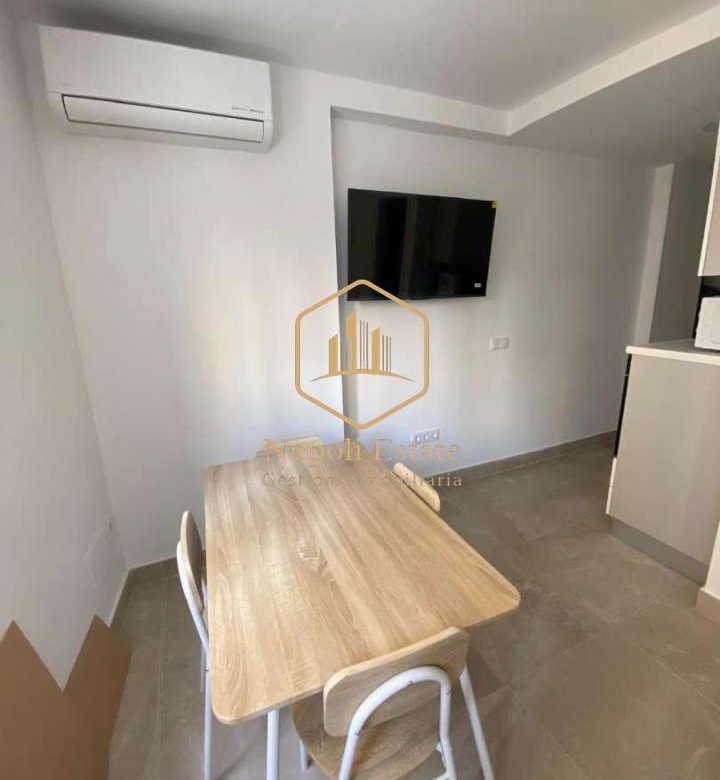 ACOGEDOR PISO REFORMADO EN EL CENTRO DE MÁLAGA