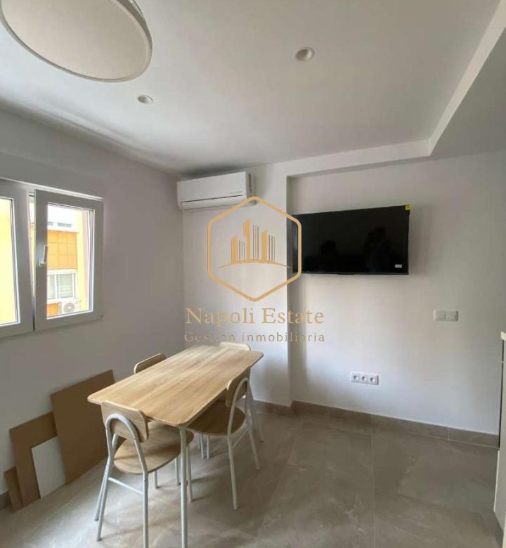 ACOGEDOR PISO REFORMADO EN EL CENTRO DE MÁLAGA