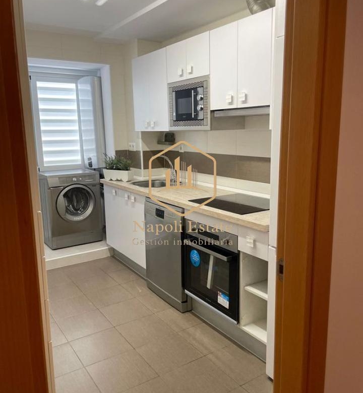 AMPLIO Y LUMINOSO PISO EN ALQUILER – OLLETAS, MÁLAGA