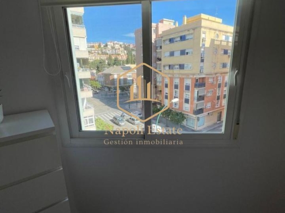 AMPLIO Y LUMINOSO PISO EN ALQUILER – OLLETAS, MÁLAGA