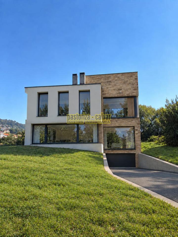 179095868006500036172_179086497112 CHALET EN CONSTRUCCION EN CANGAS, ZONA PISTA DE ATLETISMO