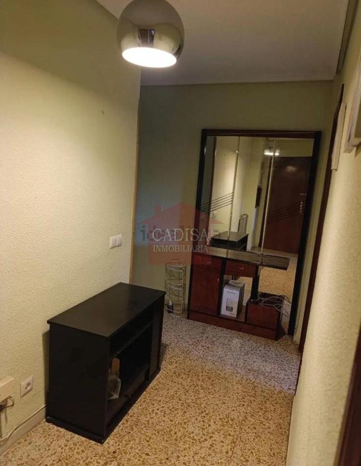 179118979107400173849_179118921916 ALQUILER DE PISO, ZONA CAMPUS.REF:10662
