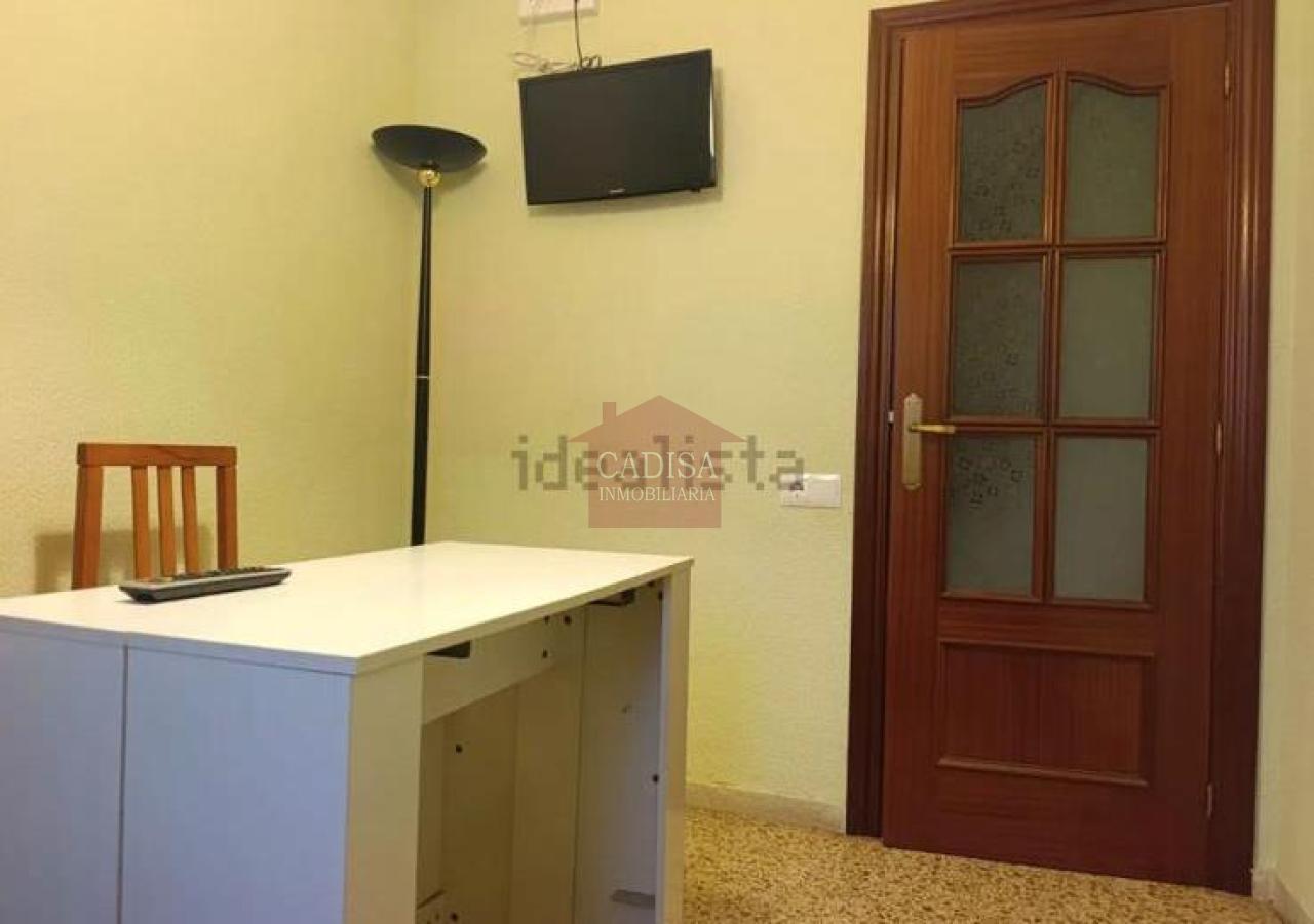 179118979222800173849_179118921941 ALQUILER DE PISO, ZONA CAMPUS.REF:10662
