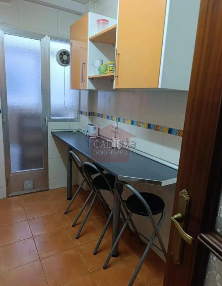 179118979635700173849_179118922228 ALQUILER DE PISO, ZONA CAMPUS.REF:10662