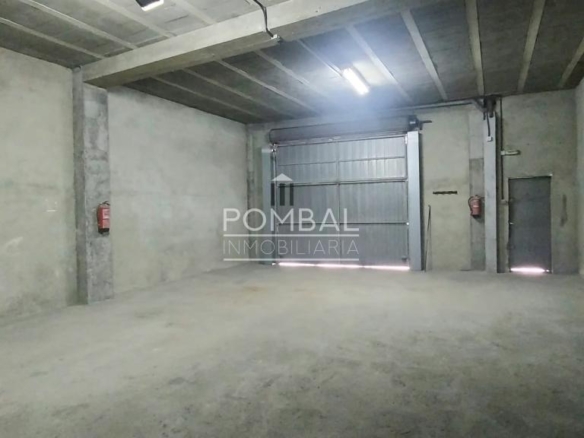 LOCAL EN ALQUILER EN RAMÓN PUGA – 290 M² PARA ALMACÉN