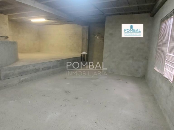 LOCAL EN ALQUILER EN RAMÓN PUGA – 290 M² PARA ALMACÉN