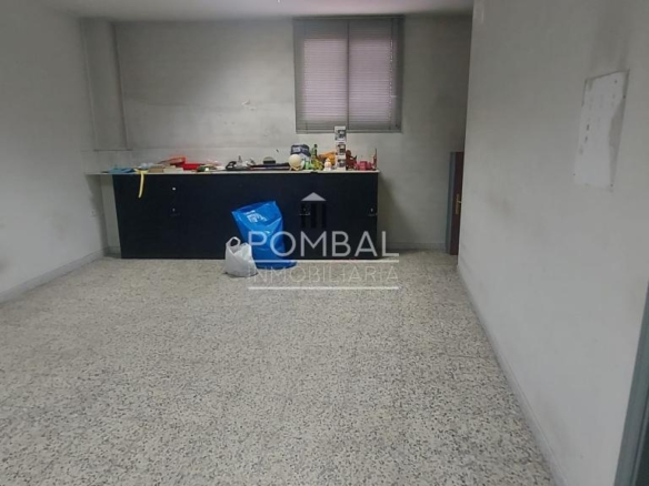 LOCAL EN ALQUILER EN RAMÓN PUGA – 290 M² PARA ALMACÉN