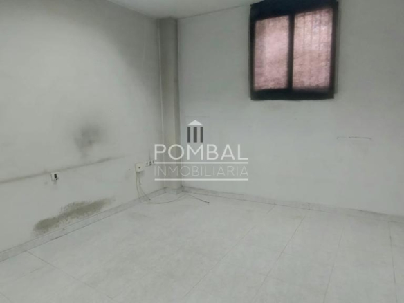 LOCAL EN ALQUILER EN RAMÓN PUGA – 290 M² PARA ALMACÉN