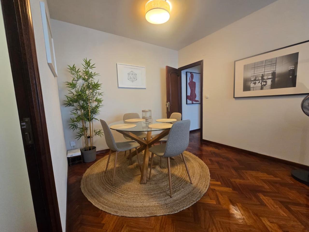 Habitacion con todos los servivios incluidos en el centro de Ourense