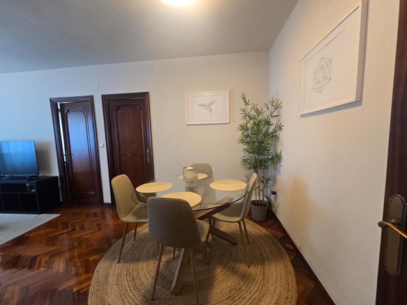 Habitacion con todos los servivios incluidos en el centro de Ourense