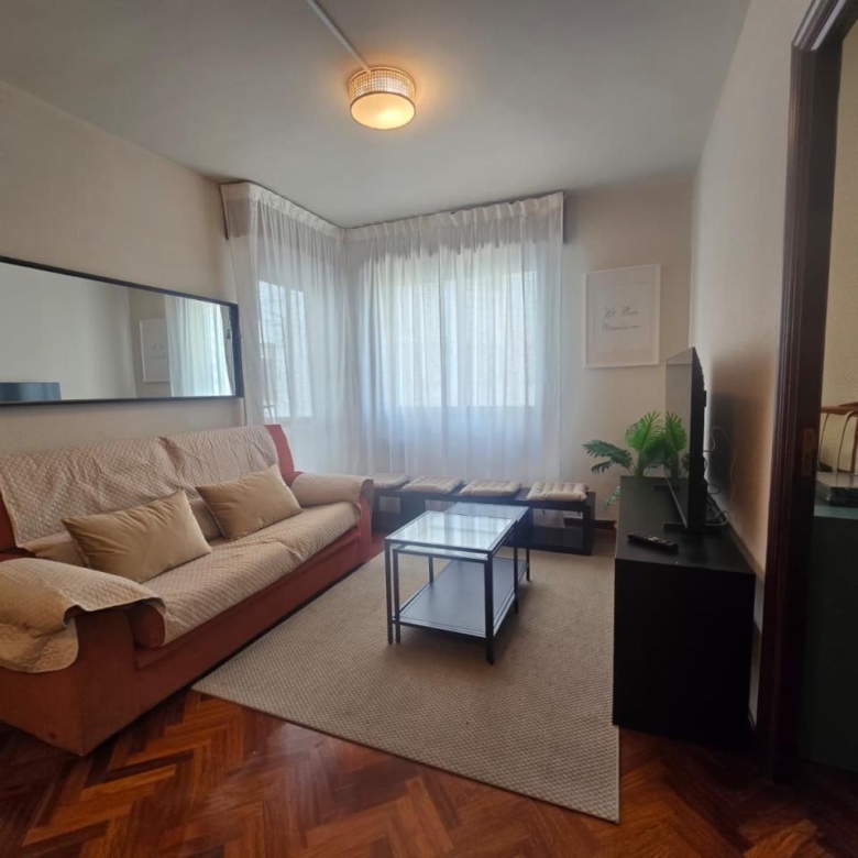 Habitacion con todos los servivios incluidos en el centro de Ourense