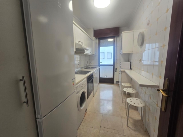 Habitacion con todos los servivios incluidos en el centro de Ourense
