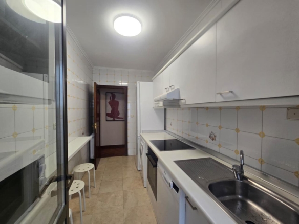 Habitacion con todos los servivios incluidos en el centro de Ourense