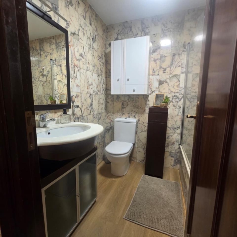Habitacion con todos los servivios incluidos en el centro de Ourense
