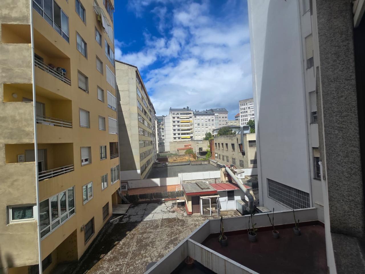 Habitacion con todos los servivios incluidos en el centro de Ourense