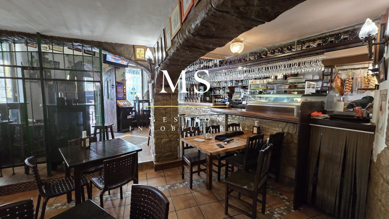 Traspaso  Restaurante/Cervecería Zona Pizarro,Vigo.